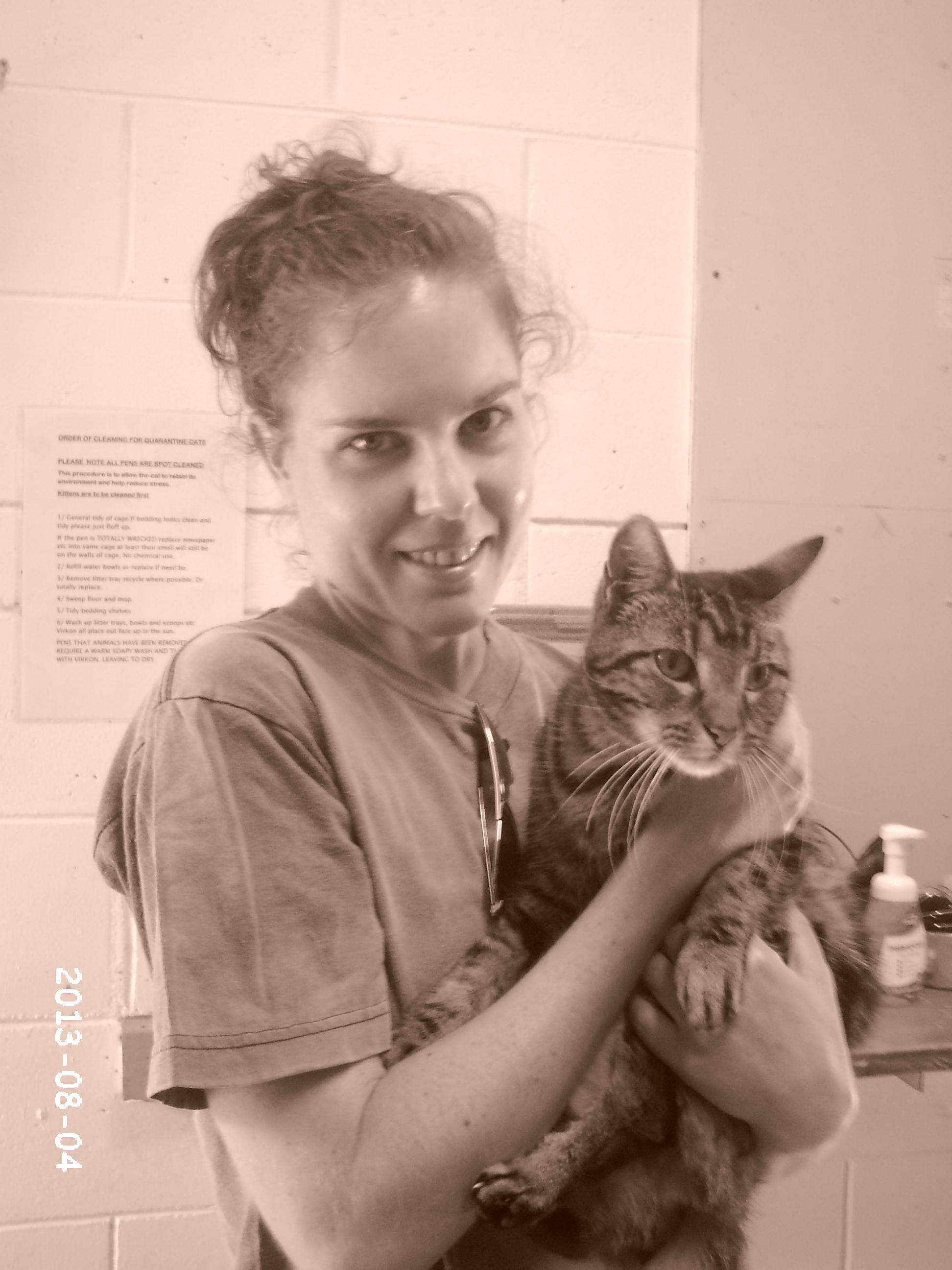 Pet Sitter near me, Pet Sitting in Ferny Hills, QLD PetCloud Summer