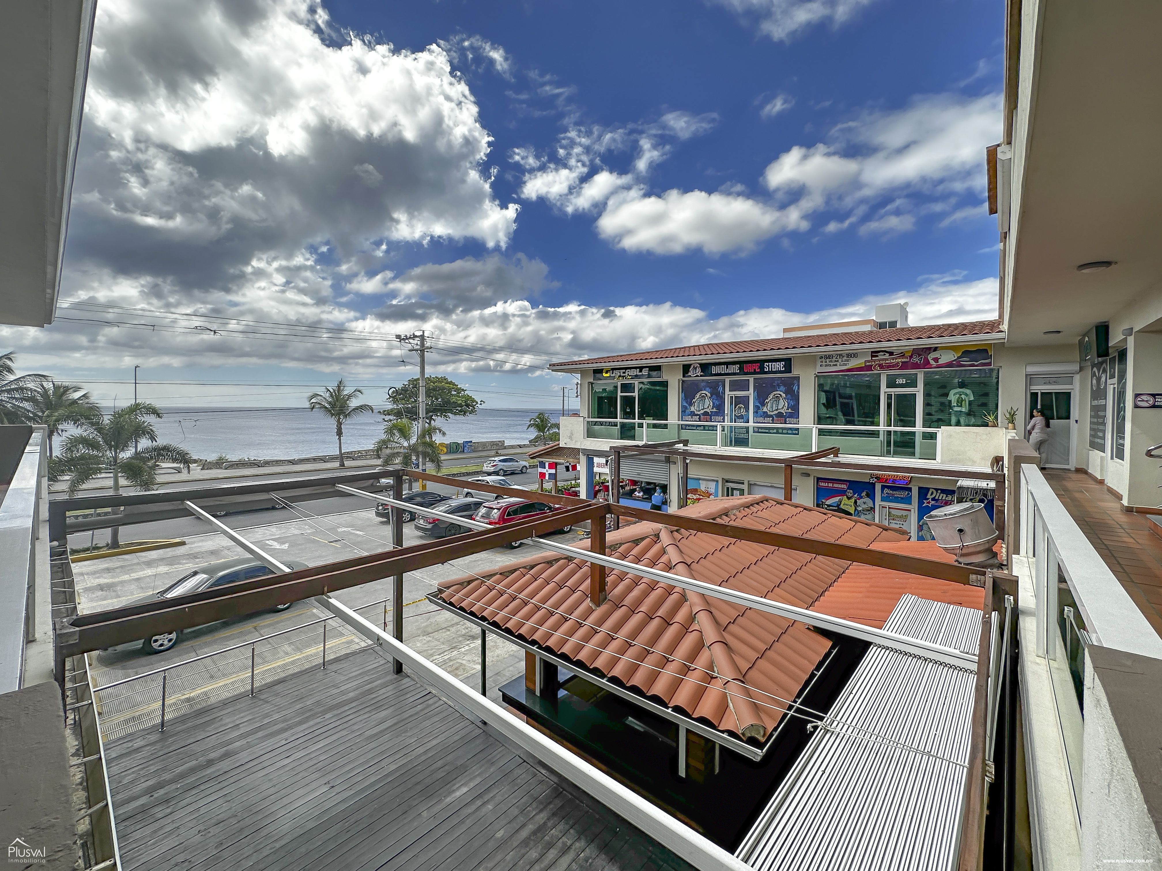 Local Comercial en Alquiler en Plaza Comercial Santo Domingo Este 30309