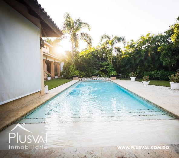 Villa de venta en Metro Country Club totalmente equipada. 28384