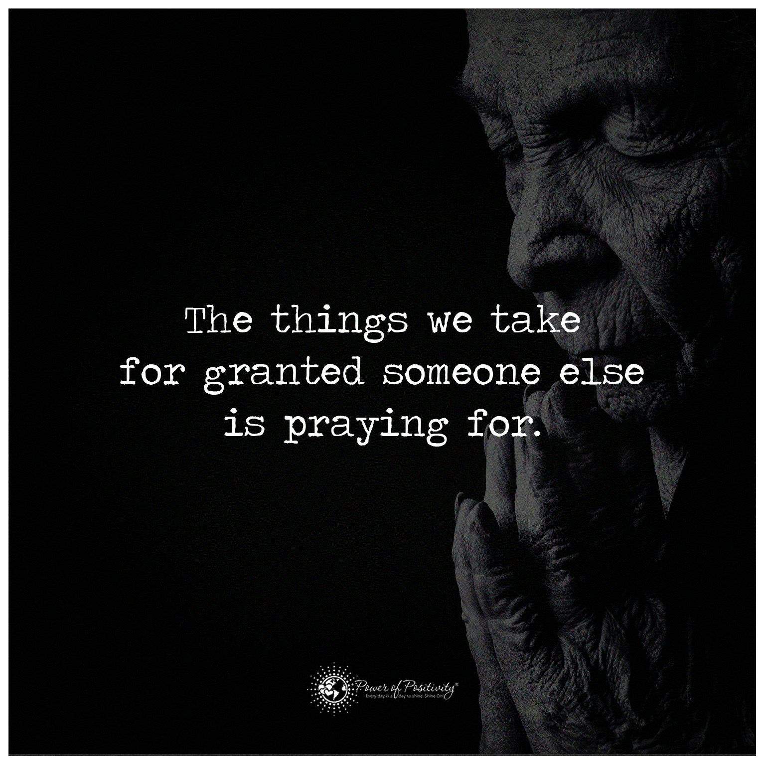 How To Make Spicy Turmeric Ginger Tea For Knee And Joint Pain