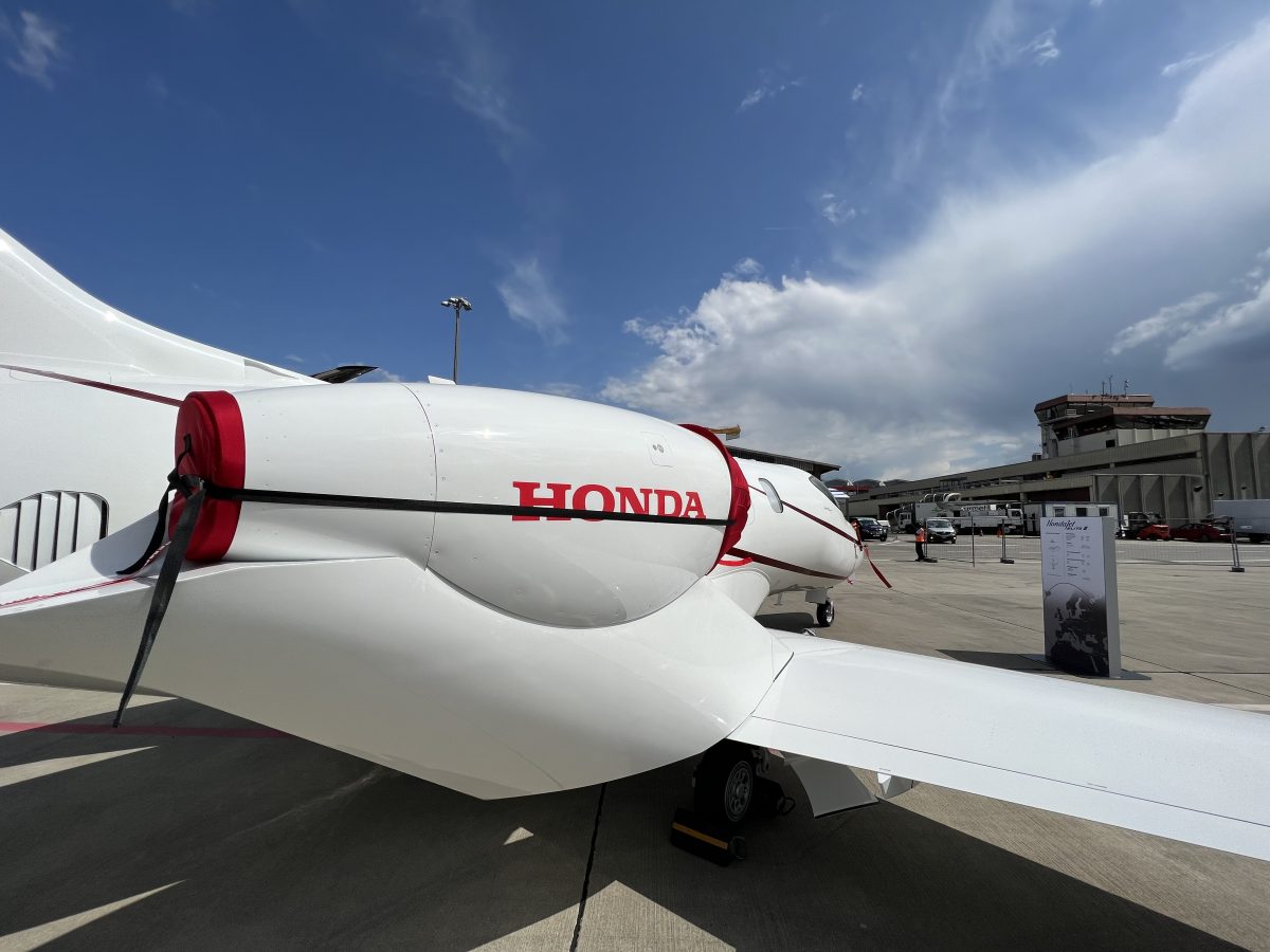 NetJets teases replacing jet cards with 25hour leases