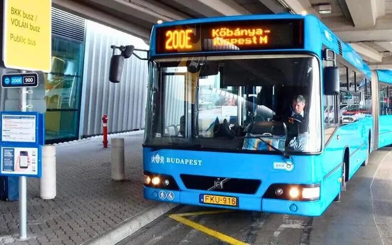 How to Get From Budapest Airport to City Centre (2023)
