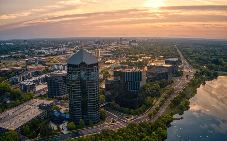 10 Must-Do Year-Round Things in Edina, Minnesota