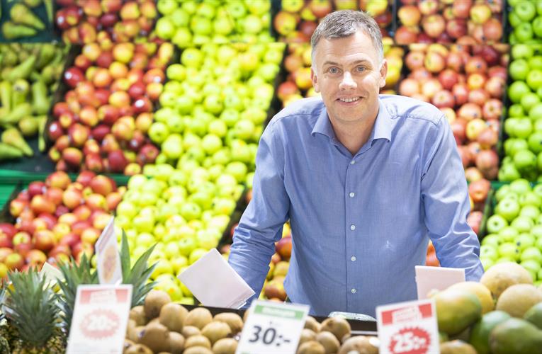 Swedish supermarket ICA creates buzz yearround with new fruit and veg
