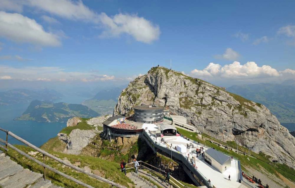 Highlights Of Central Switzerland (2D/1N) Zurich Project Expedition