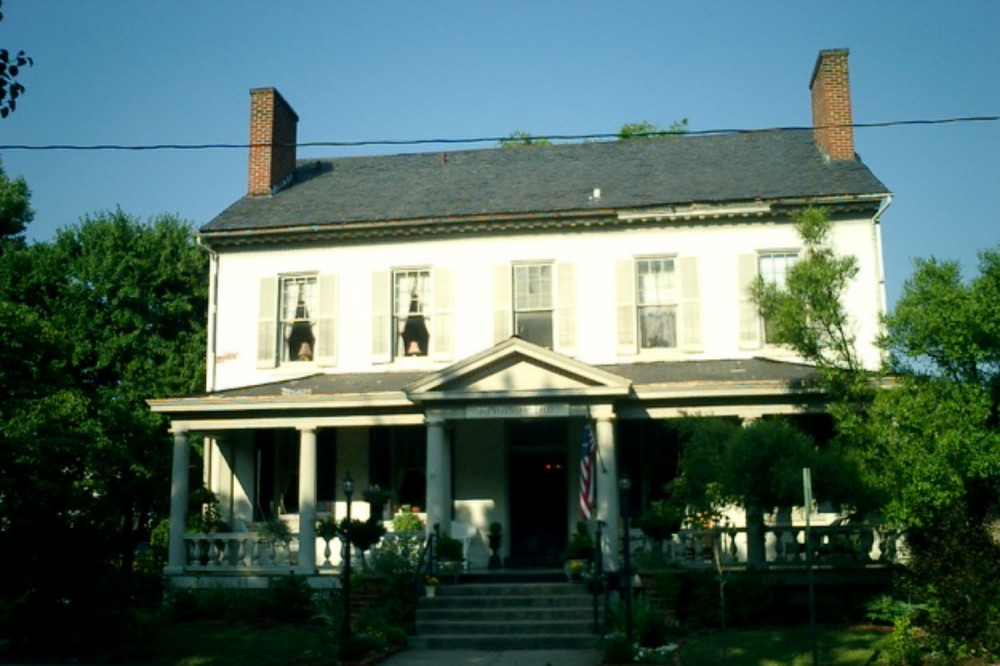 Ghosts of Fredericksburg SelfGuided Walking Audio Tour Guide