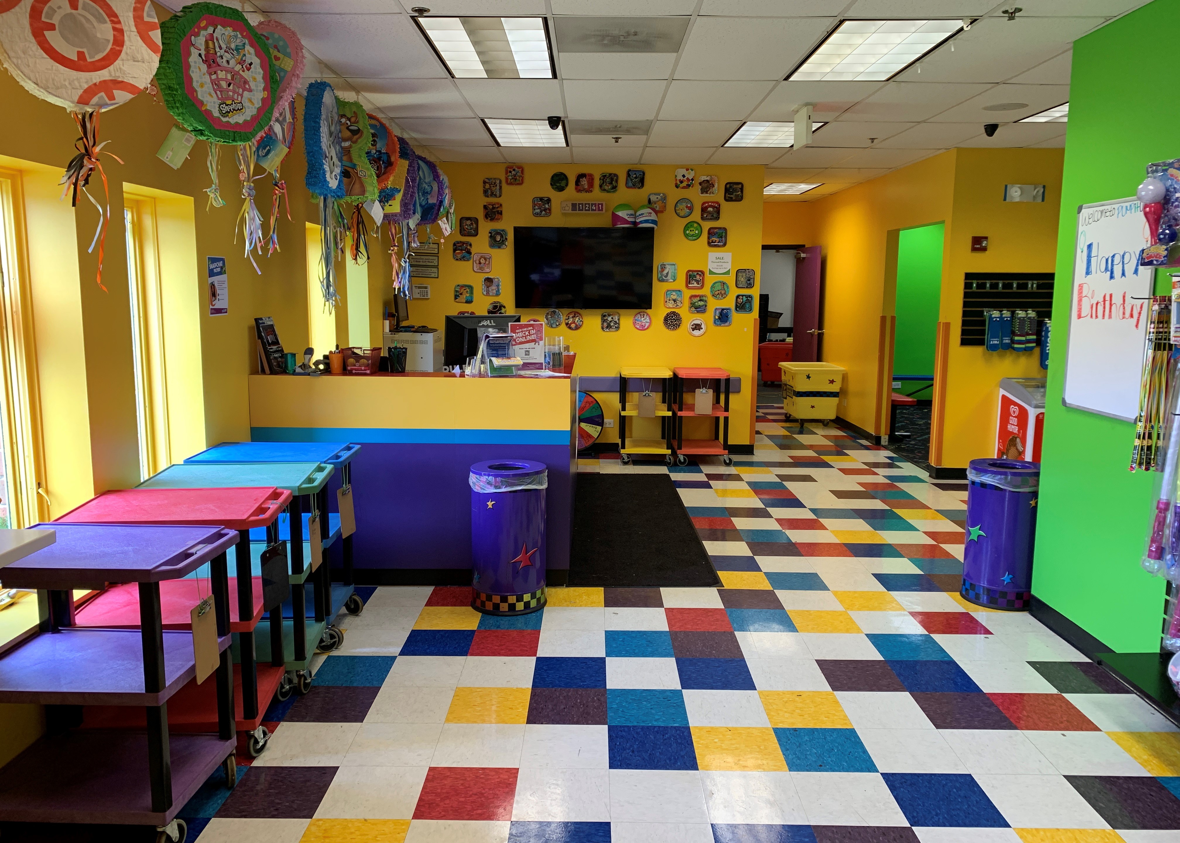 Lisle Birthday Parties for Kids Plan a Party at Pump It Up