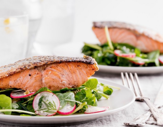 Receta de Salmón al horno con limón y romero