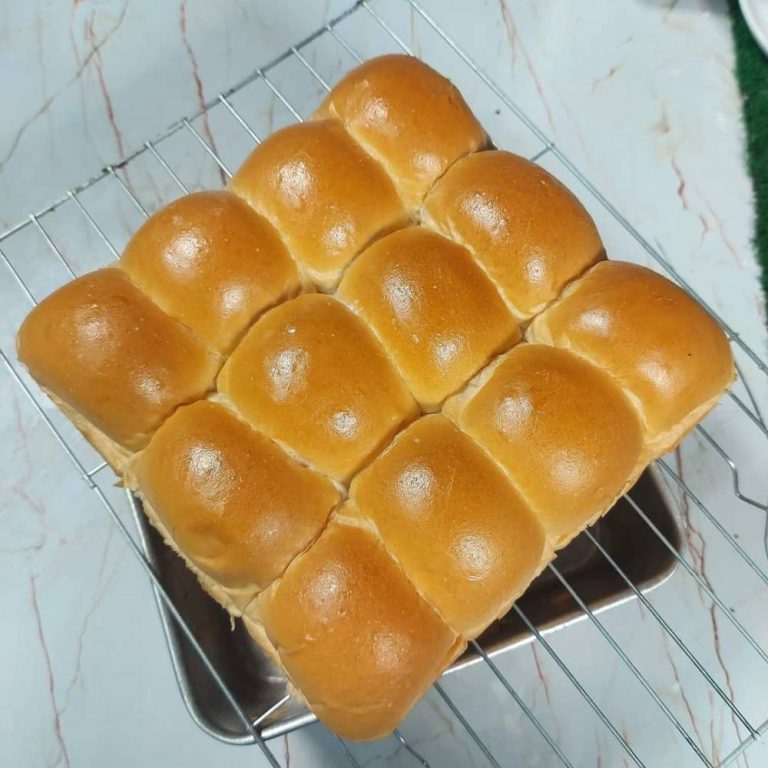 Petua Buat Roti & Donat Homemade Yang Mulus Lagi Gebu
