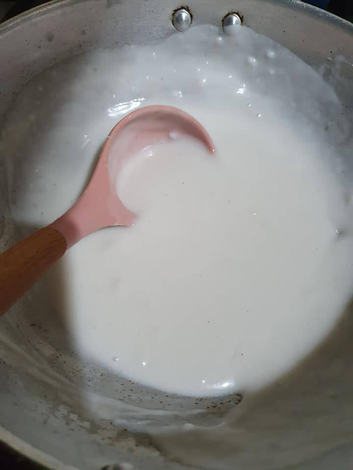 Resipi Kuih Orang Lama, Sangat Mudah Rupanya Buat Koleh Lemak