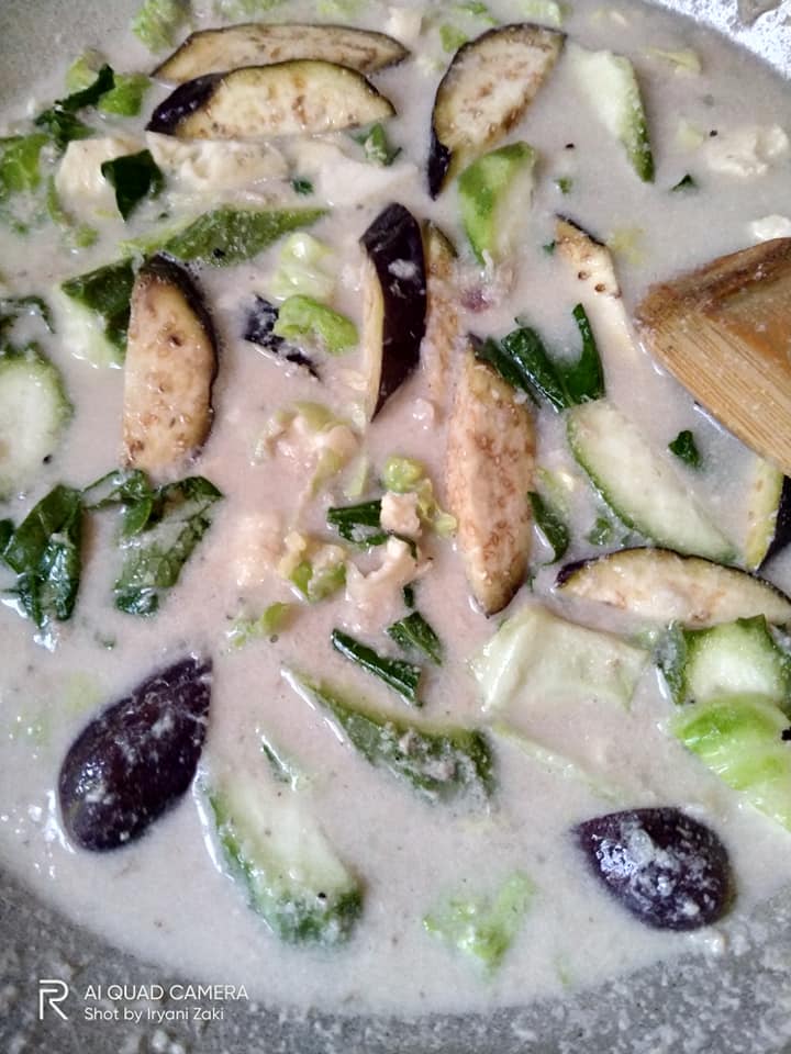 Resipi Sayur Lemak Kelantan, Mudah Nak Buat & Sedap!