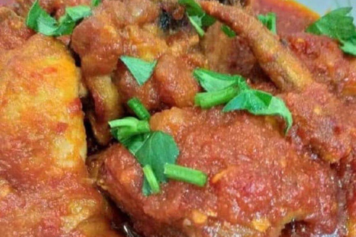 Nasi Tomato Simple Aje, Lengkapkan Dengan Kambing Bakar