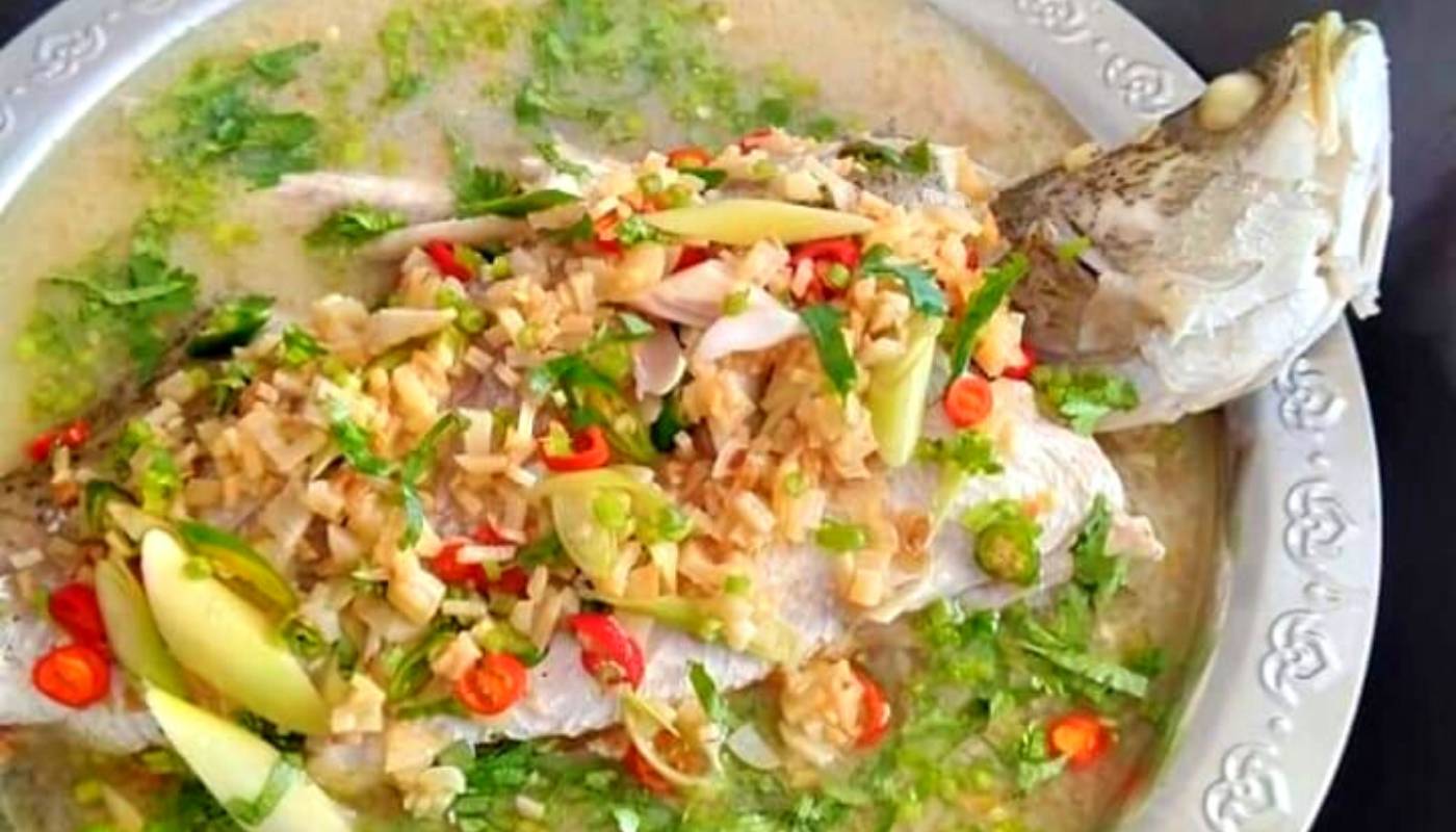 Resipi Ikan Siakap Stim Ala Thai Confirm Sedap & ‘Juicy’