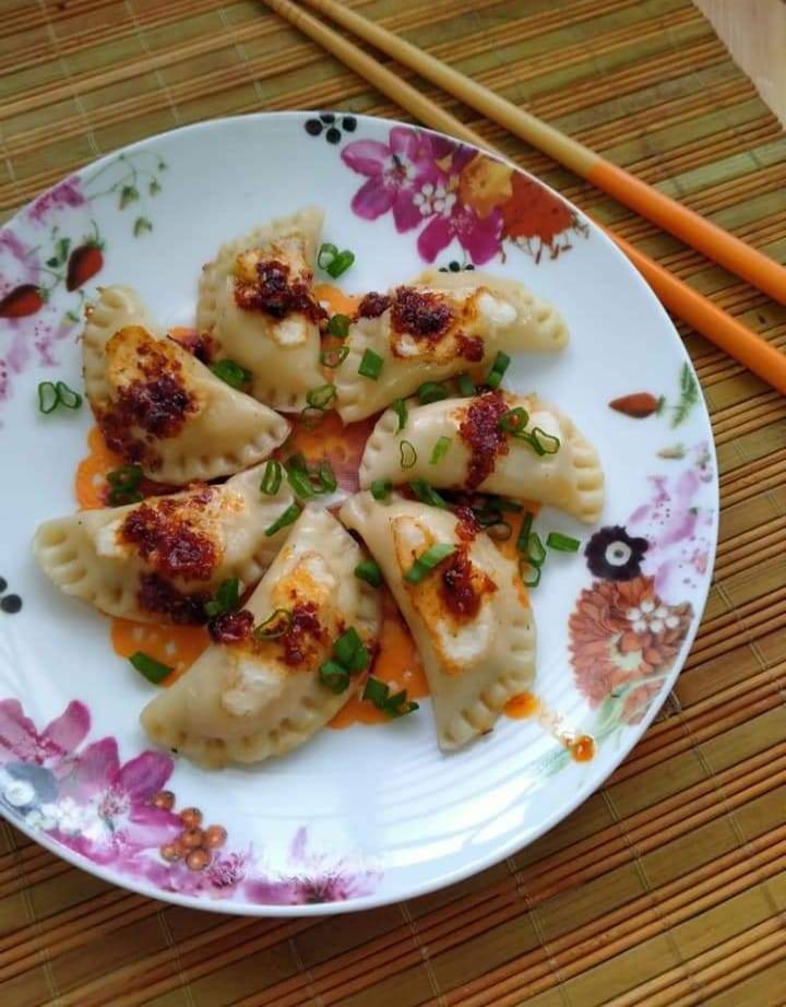 Resipi Dumpling Goreng Homemade Guna Isi Ayam. Mudah & Tak Guna Banyak