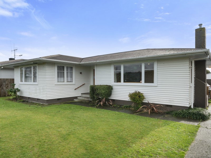 7 Long Melford Road, Awapuni, ManawatuWanganui House Sold on 25 10