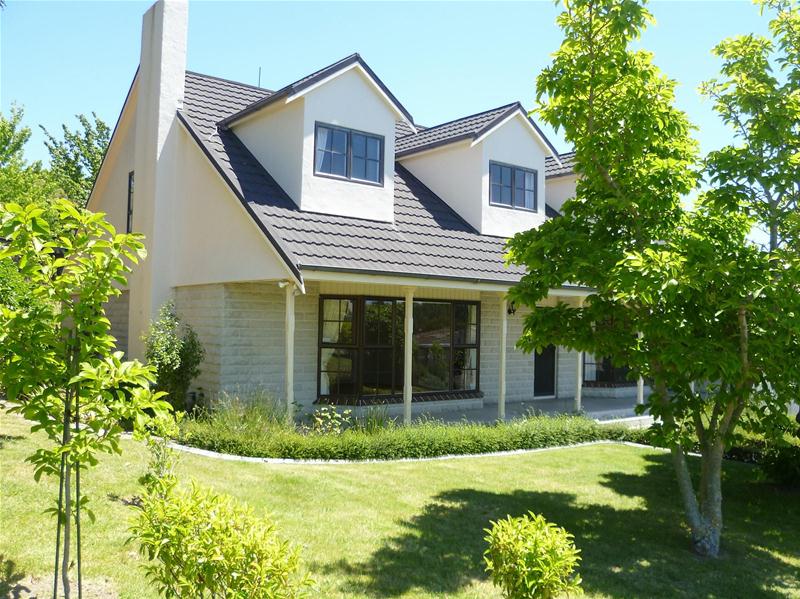 35 Tauroa Rd, Havelock North, Hawke's Bay Other Sold on 06 10 2016