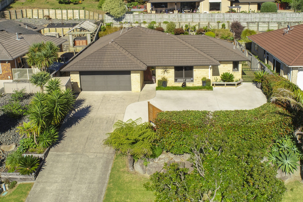 18 Waipuna Grove, Bay, Bay of Plenty Property Profile
