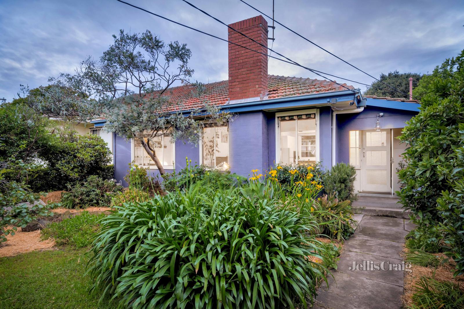2 Hopetoun Avenue, Brunswick West, VIC, 3055 Property Profile