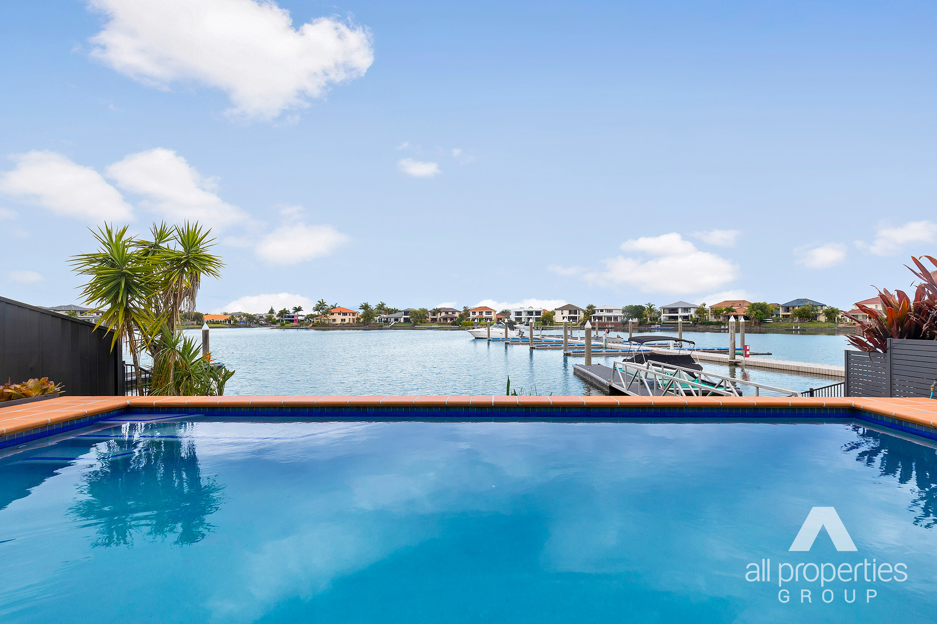 515 Oyster Cove Promenade, Helensvale, QLD, 4212 Property Profile