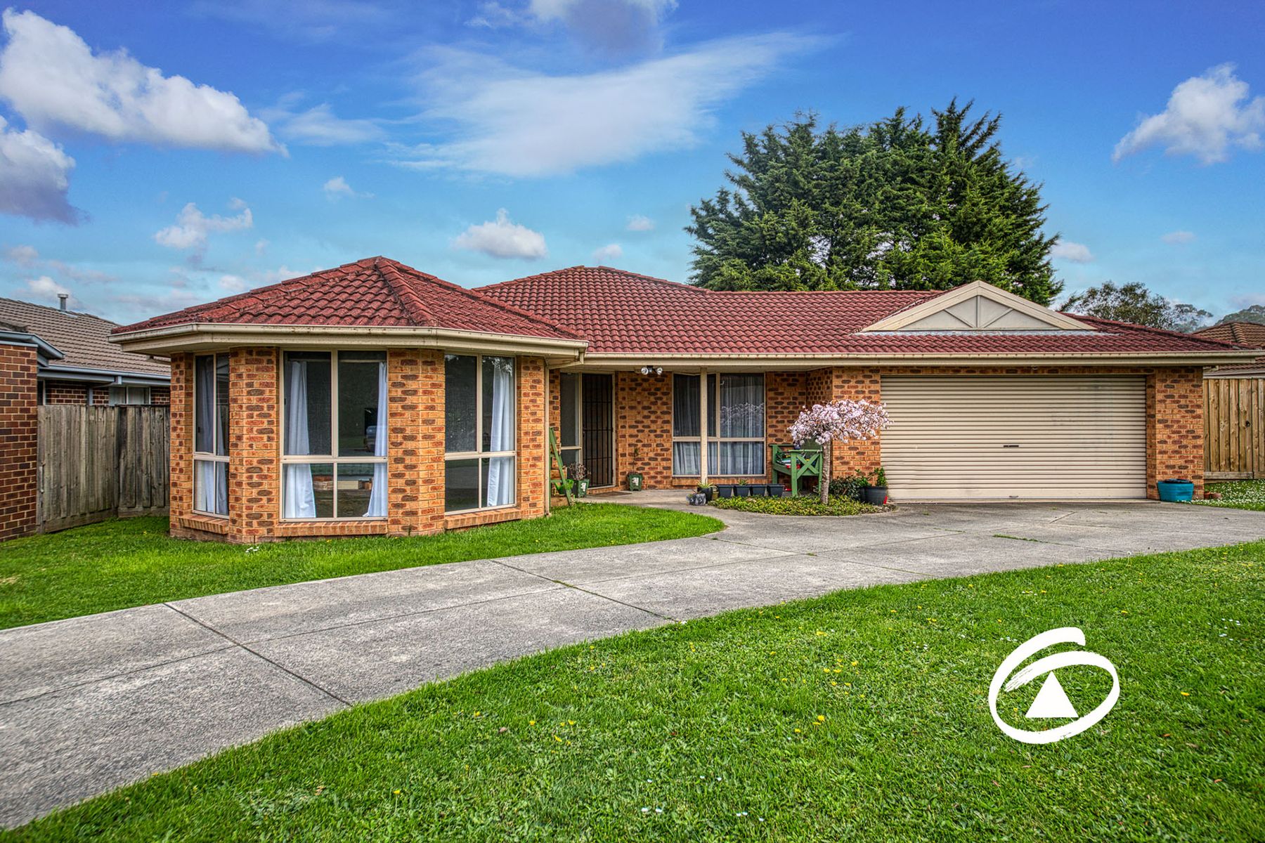 37 Bellevue Dr, Berwick, VIC, 3806 House Sold on 06 12 2022 RateMyAgent