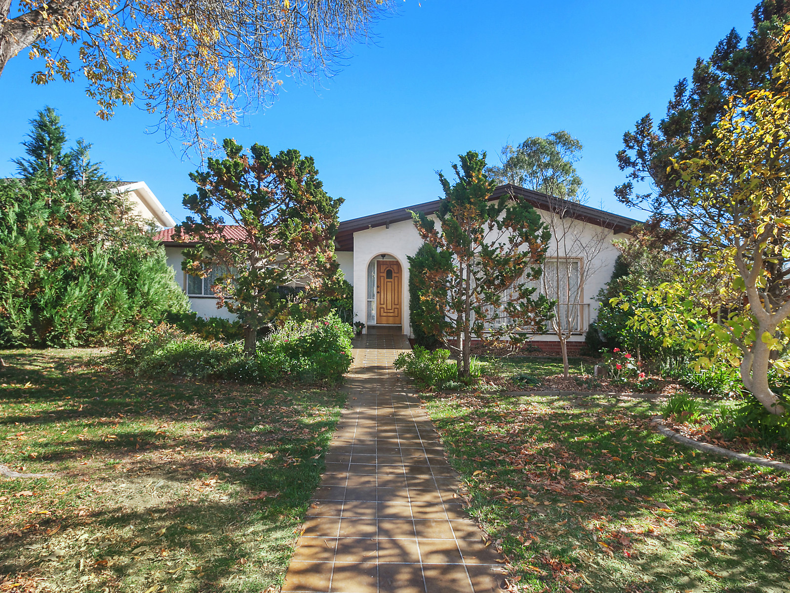 10 Bamford Street, Hughes, ACT, 2605 Property Profile RateMyAgent