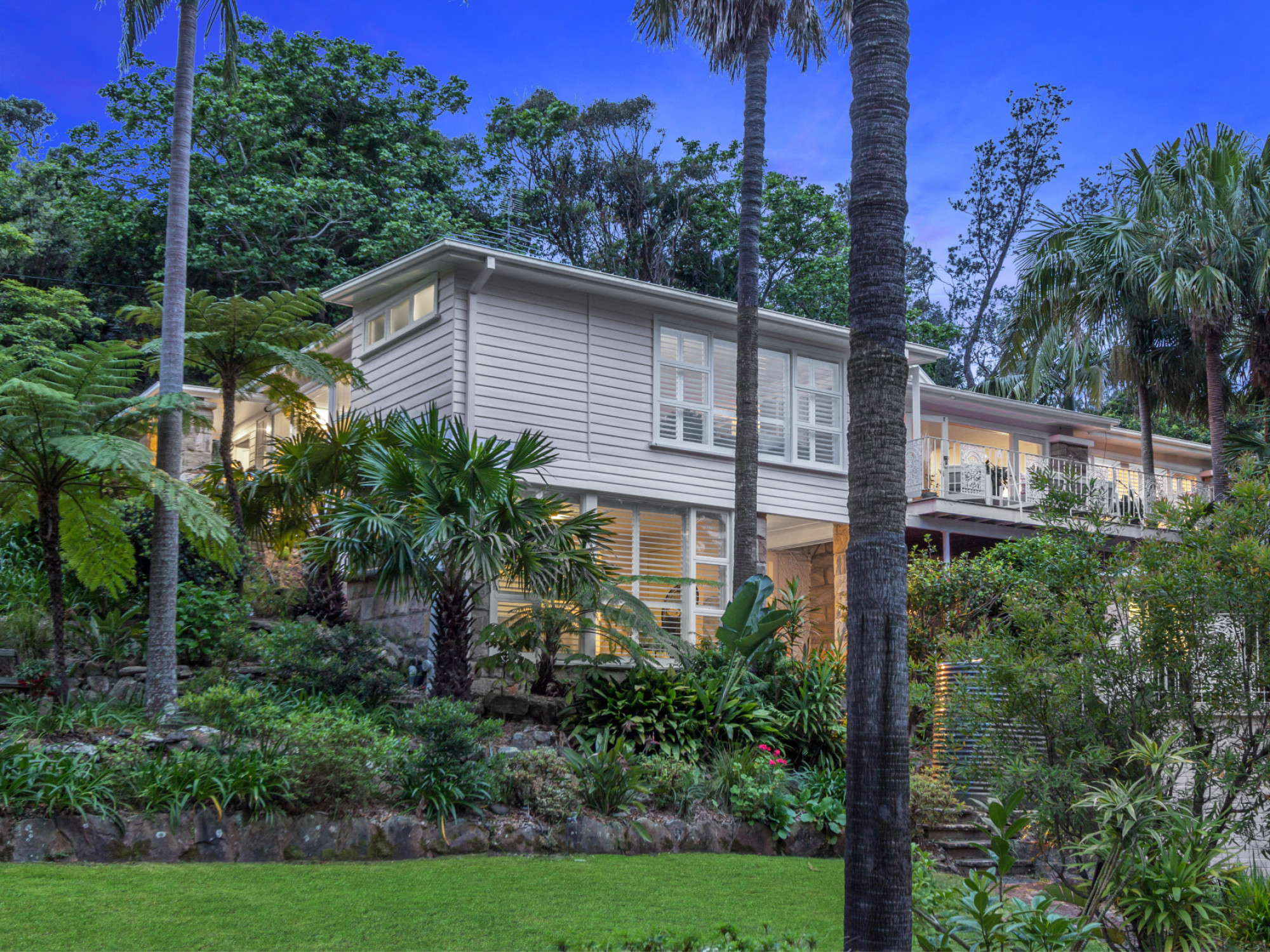 15 The Serpentine, Bilgola Beach, NSW, 2107 Property Profile