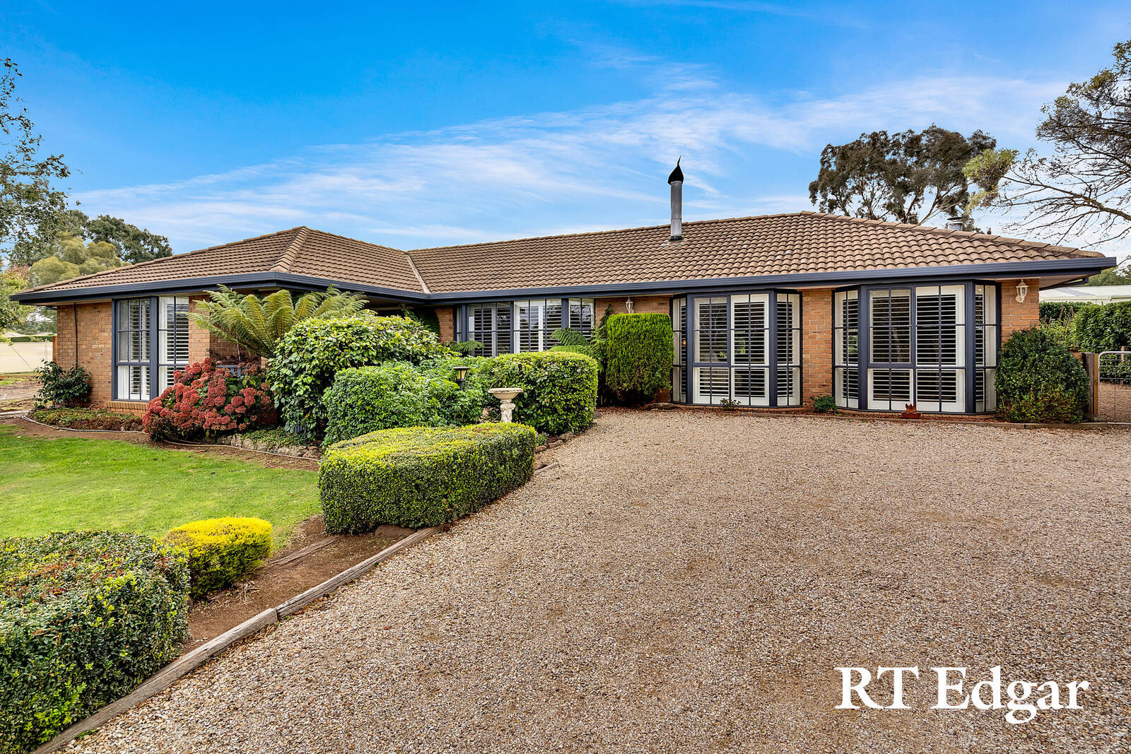 2 Robb Drive, Romsey, VIC, 3434 House Sold on 06 07 2021 RateMyAgent