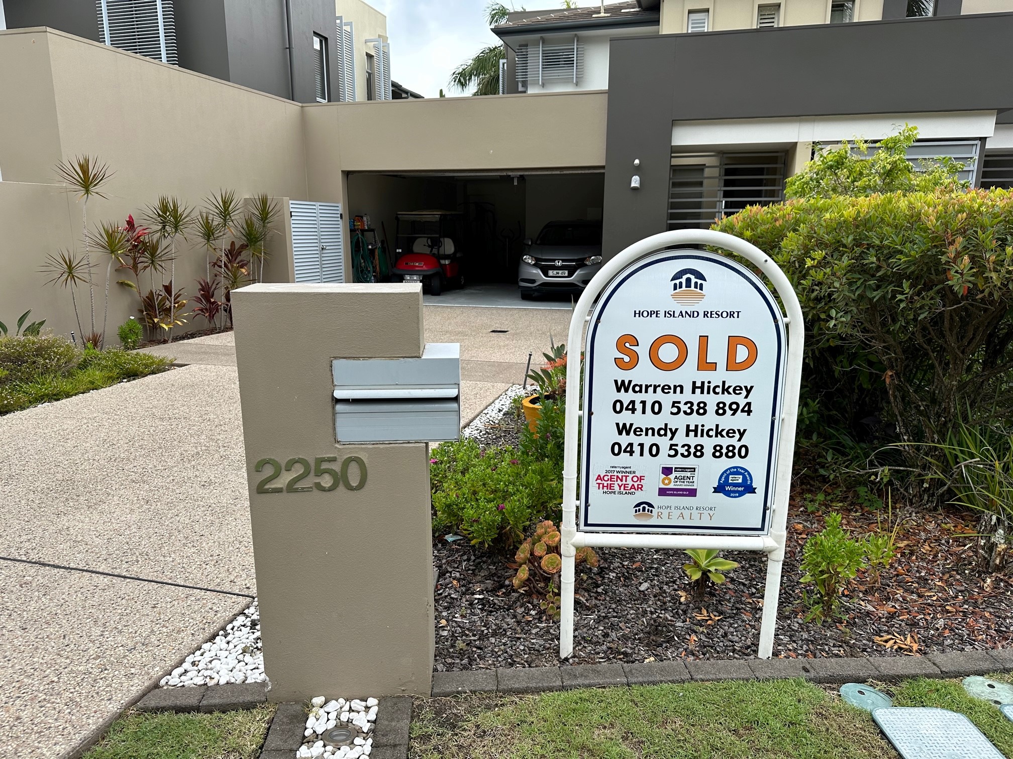 2250 Glengallon Way, Hope Island, QLD, 4212 Property Profile