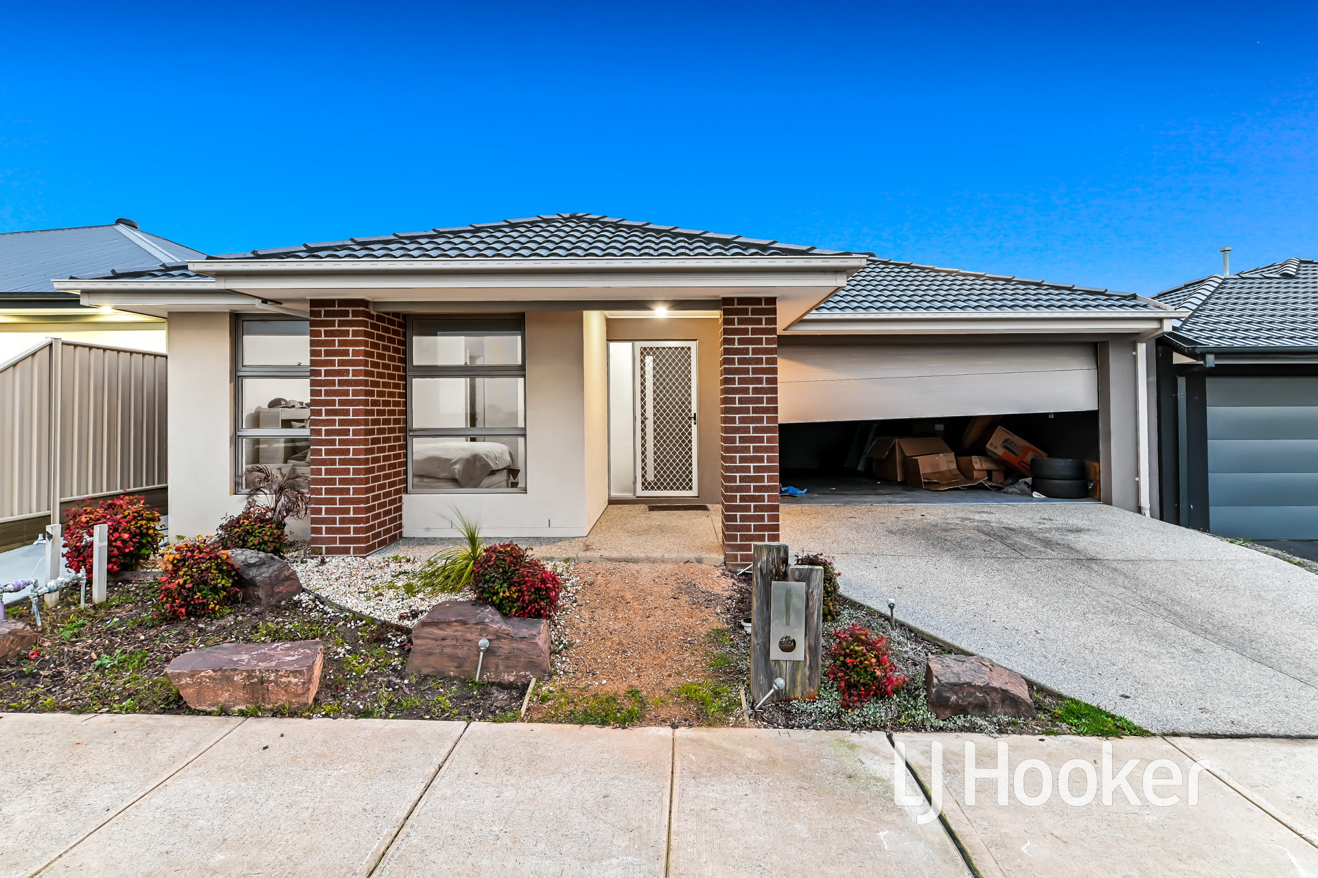 33 Moroak Crescent, Clyde North, VIC, 3978 Property Profile RateMyAgent