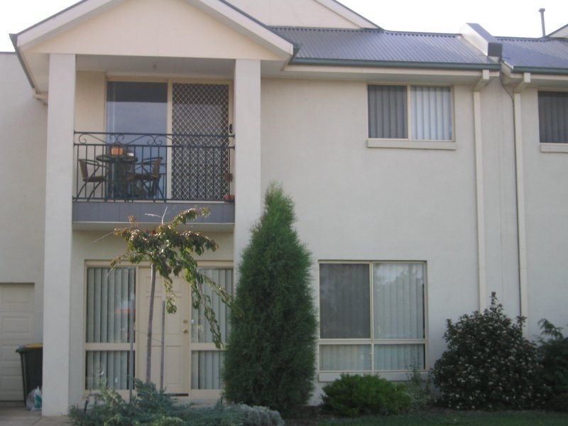 37 Empire Drive, Hoppers Crossing, VIC, 3029 Property Profile