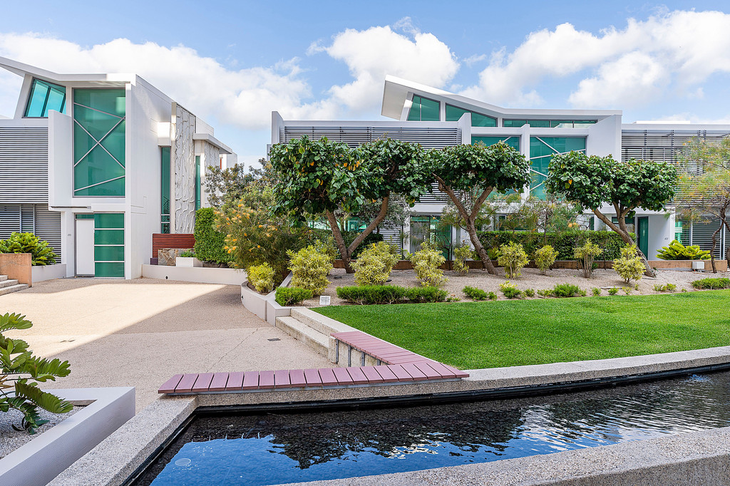 4106/2 Ephraim Island, Paradise Point, QLD, 4216 Property Profile