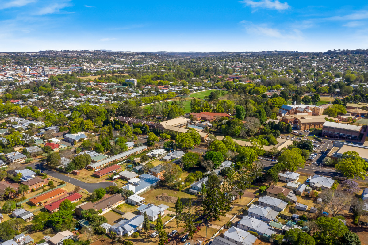 3b Suffolk St, East Toowoomba, QLD, 4350 Property Profile RateMyAgent