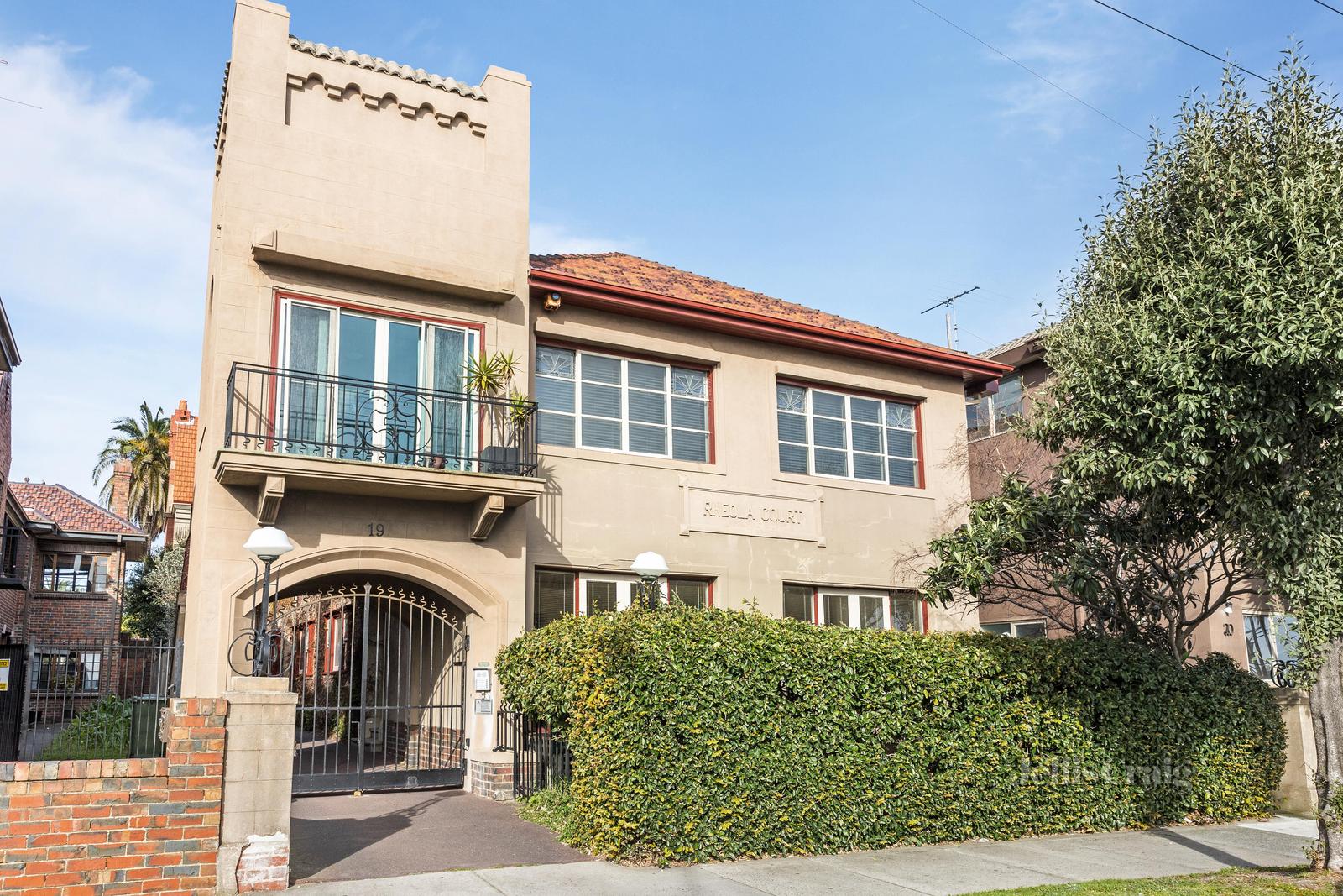 2/19 Marine Parade, St Kilda, VIC, 3182 Property Profile RateMyAgent