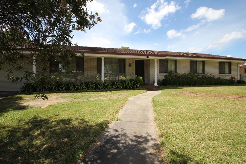 134 Miles St, Tenterfield, NSW, 2372 Property Profile RateMyAgent