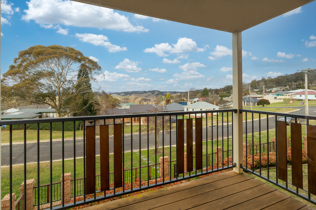 9 Cook St, Oberon, NSW, 2787 House Sold on 16 09 2021 RateMyAgent