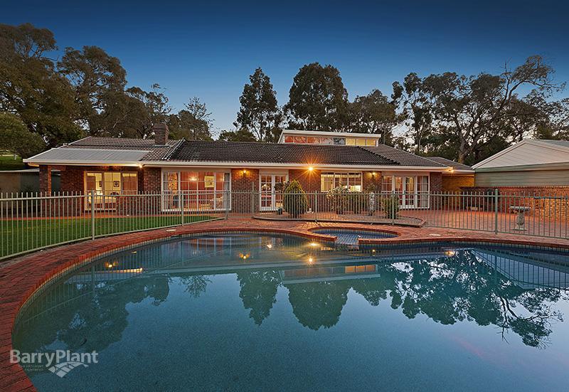 132 Boundary Road, Narre Warren East, VIC, 3804 Property Profile