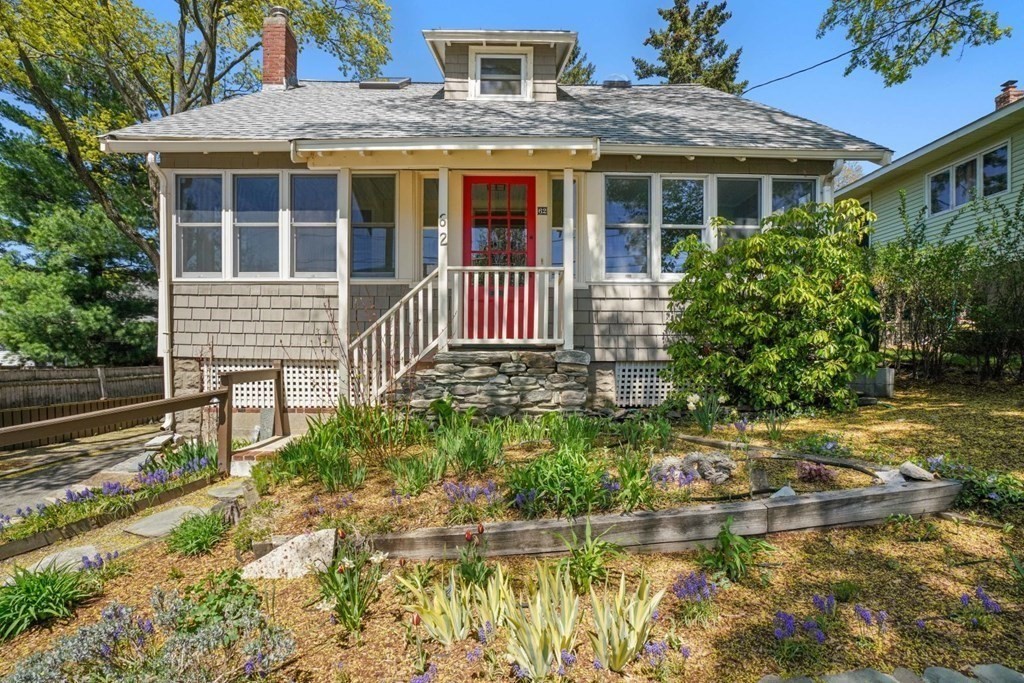 62 Lowell Avenue, Watertown Town, MA, 02472 Single Family Sold on 10