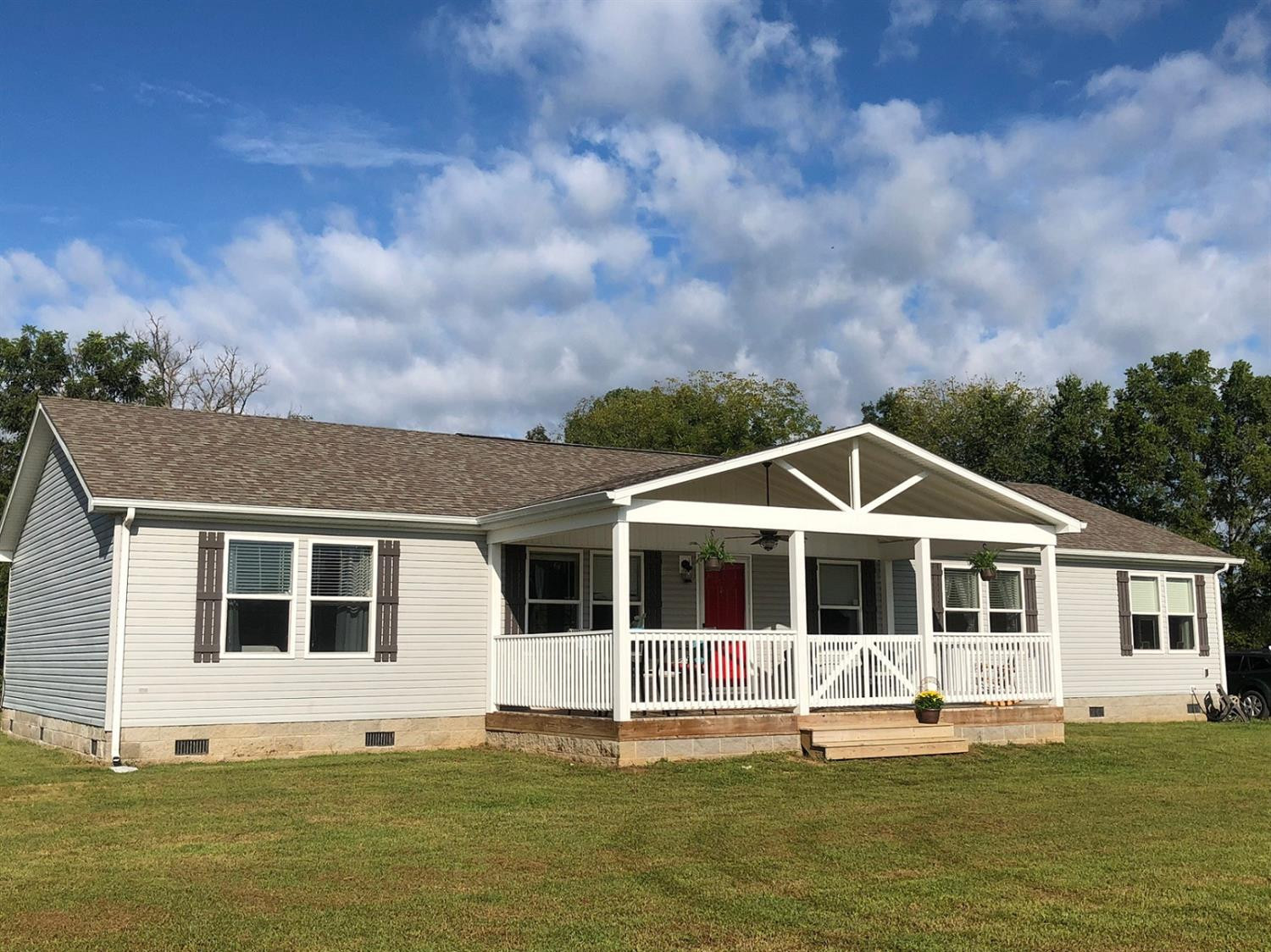 585 Embs Ln, Winchester, KY, 40391 Property Profile RateMyAgent