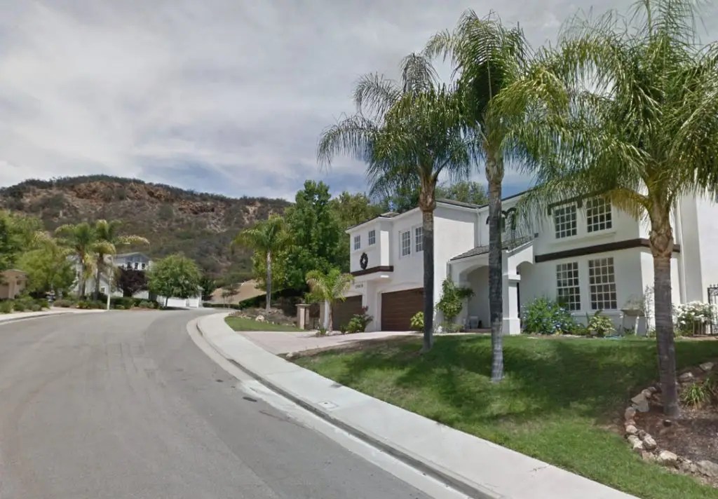 The Estates in Agoura Homes for Sale in Agoura Hills