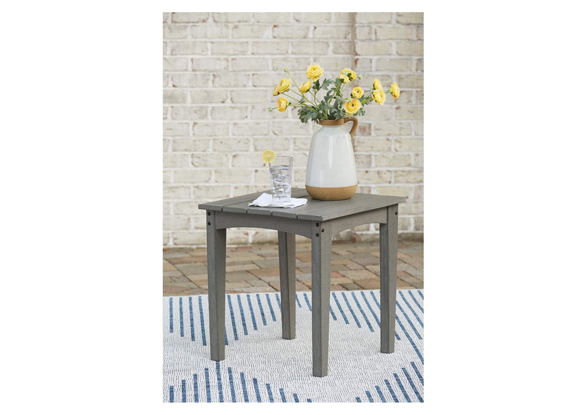 Visola Outdoor Chair with End Table