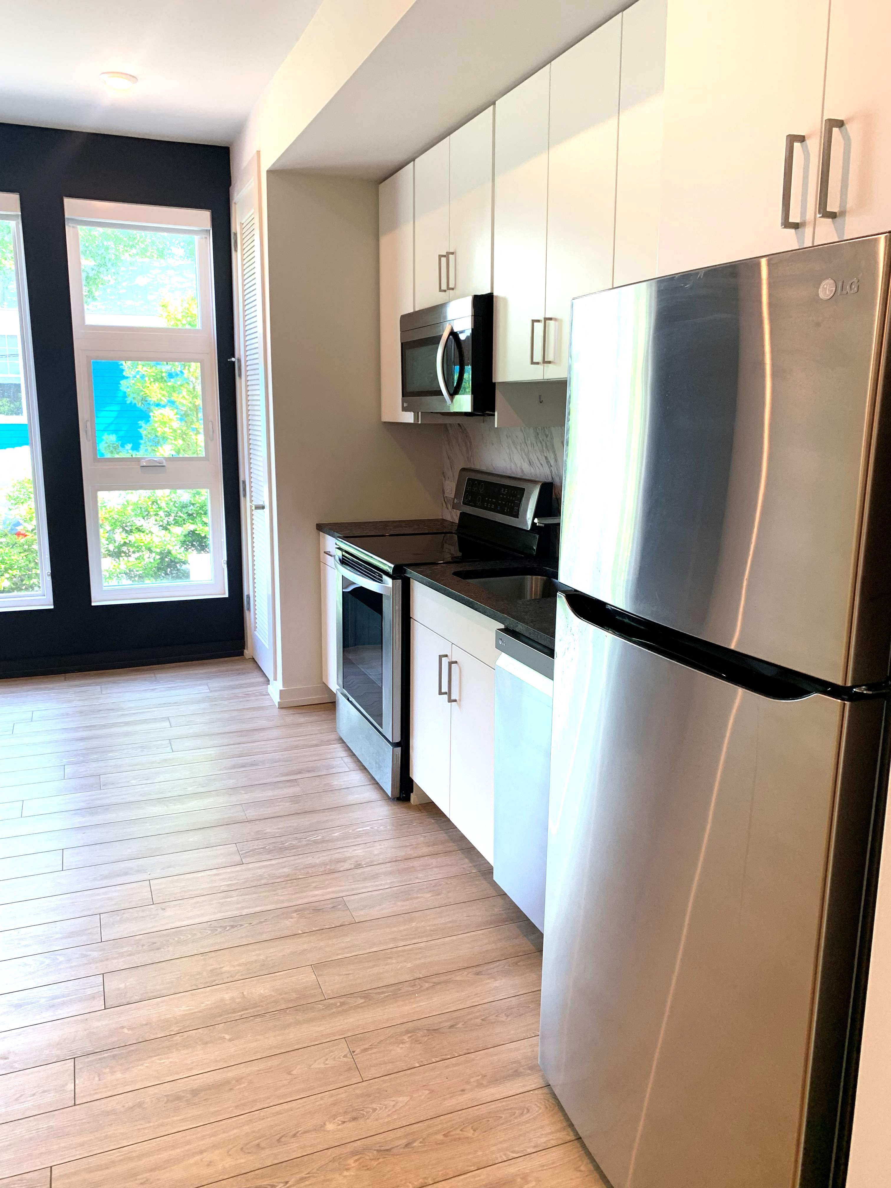 724 S. 5th Avenue Apartment 105 1000 Off First Full Month's Rent