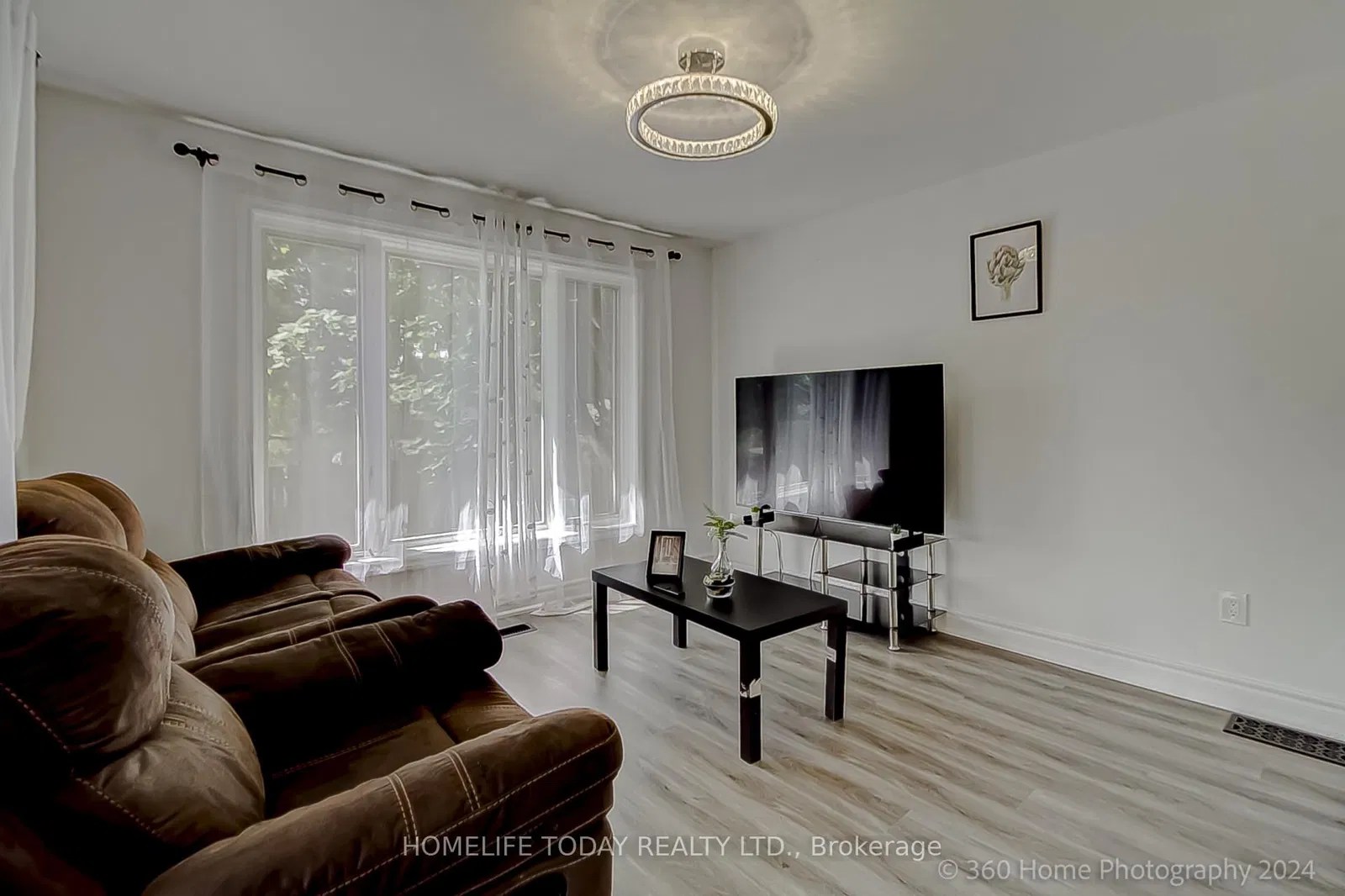 21 Merryfield Drive For Sale