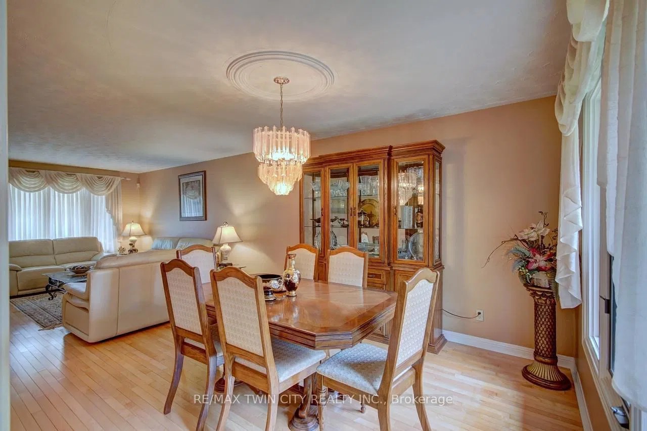 298 Amberwood Drive For Sale