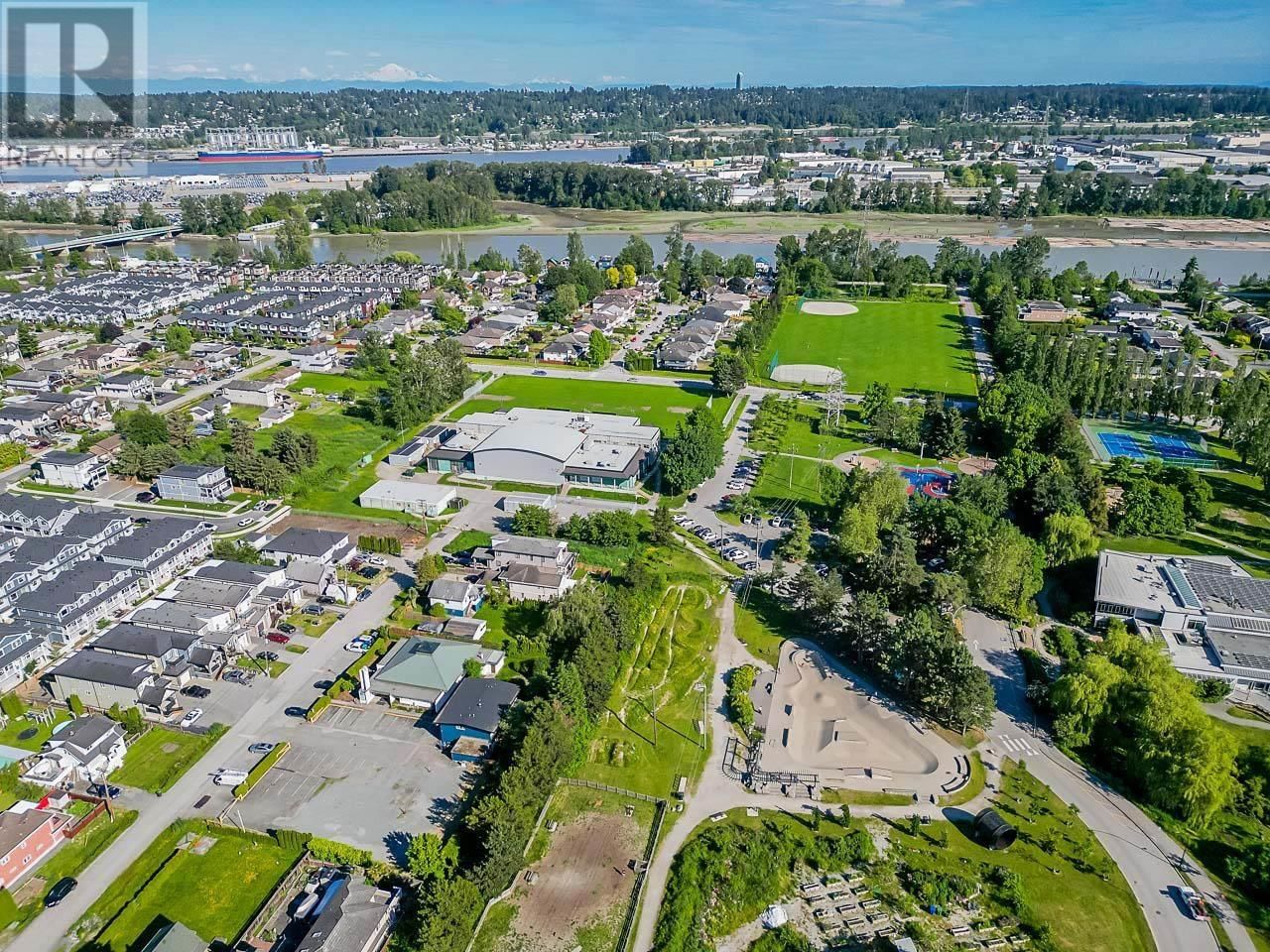 231 Lawrence Street, New Westminster BC For Sale HonestDoor