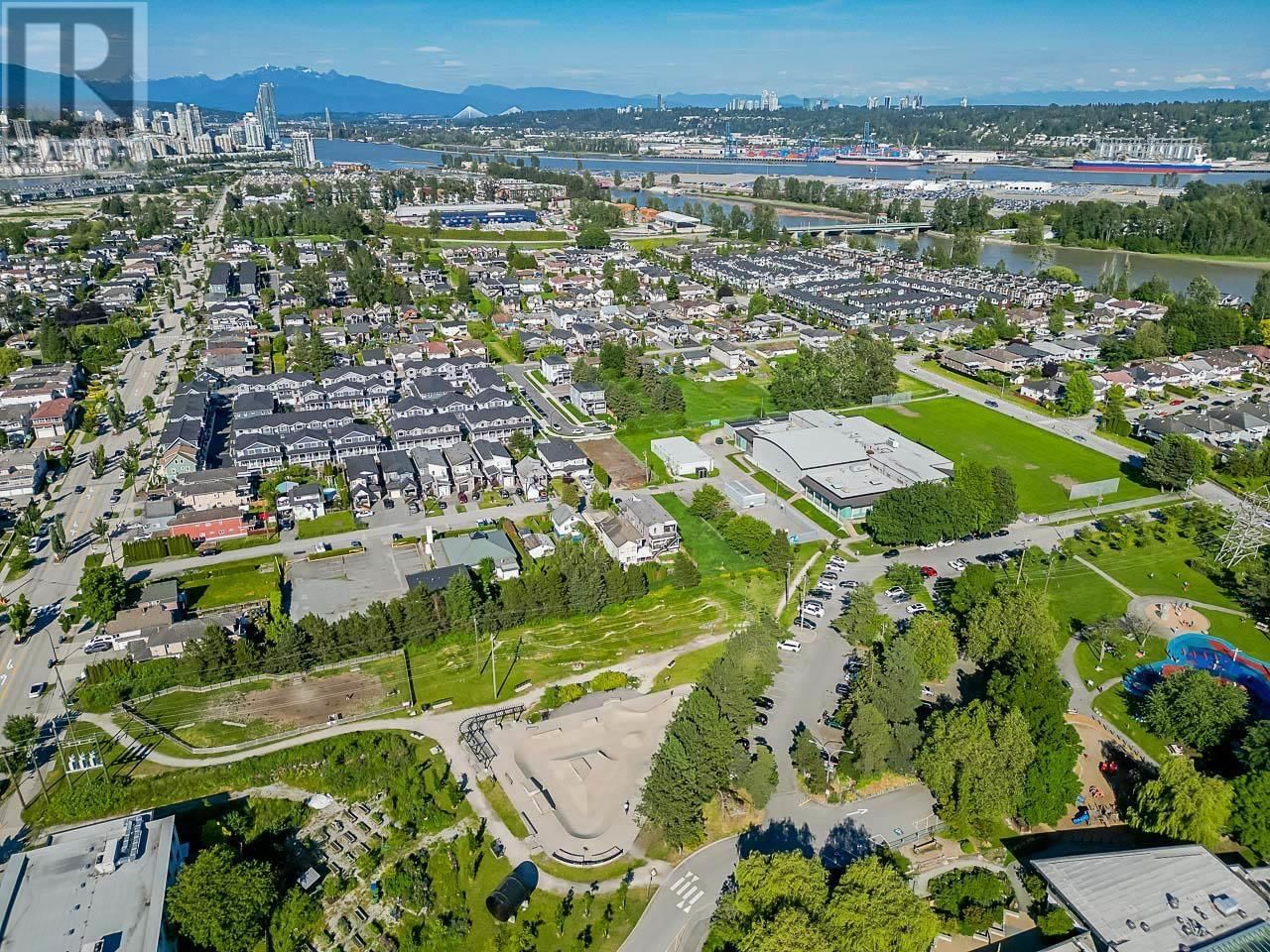 231 Lawrence Street, New Westminster BC For Sale HonestDoor