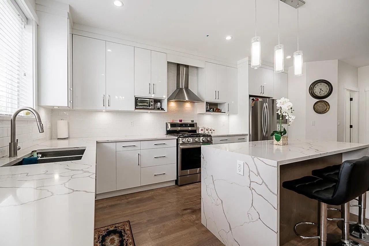 7 7927 118a Street, Delta BC For Sale HonestDoor