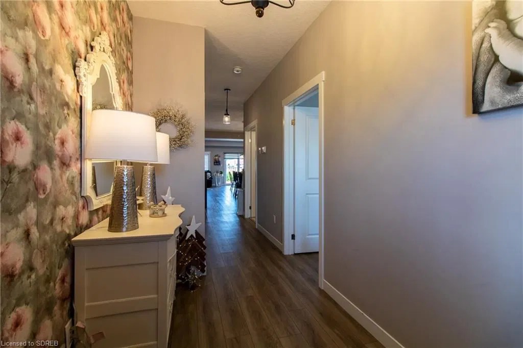 4 Brookfield Lane, Simcoe House for Sale Faris Team