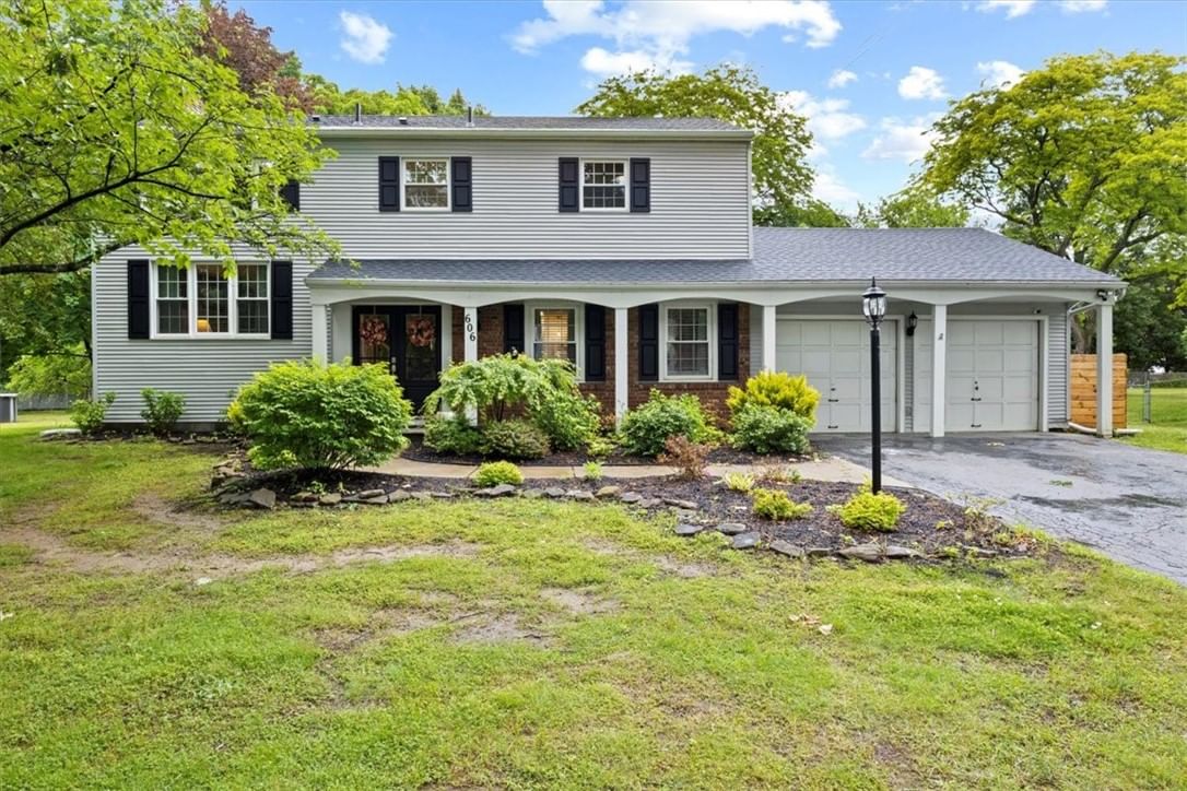 606 Hard Road, ster, NY 14580 Holly Creek Homes