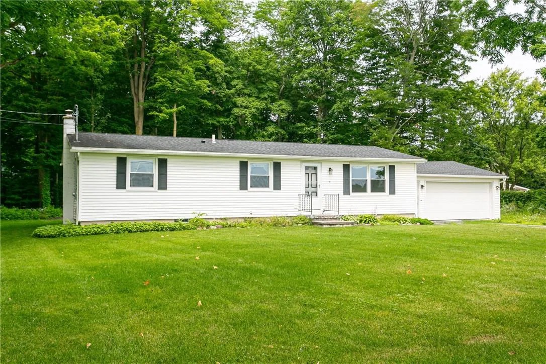 1206 Mile Square Road, Mendon, NY 14506 Holly Creek Homes