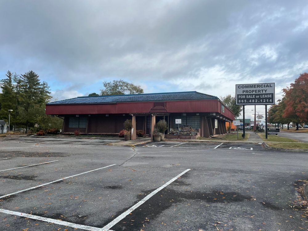 1150 Oak Ridge Turnpike Marketplace